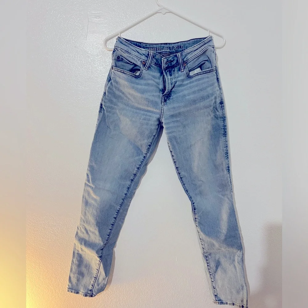 American Eagle Jeans - Picture 1 of 4